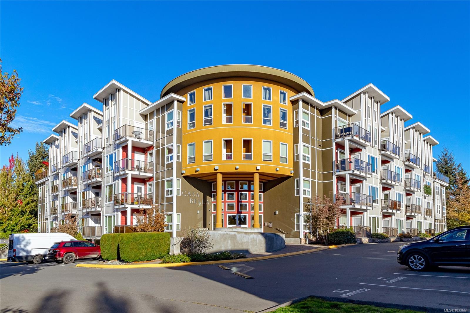 311-866 Brock Avenue, Langford, BC, V9B 3C6 photo 2