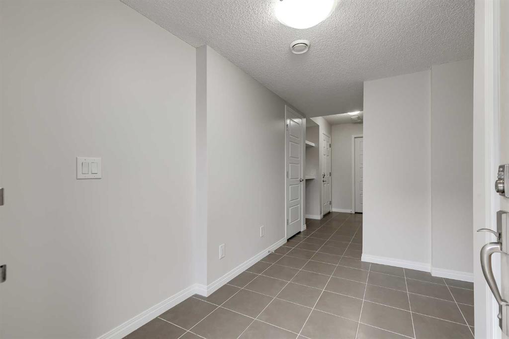 Additional image 3 of 160 Windford Gardens SW, Airdrie, AB, T4B 4A6