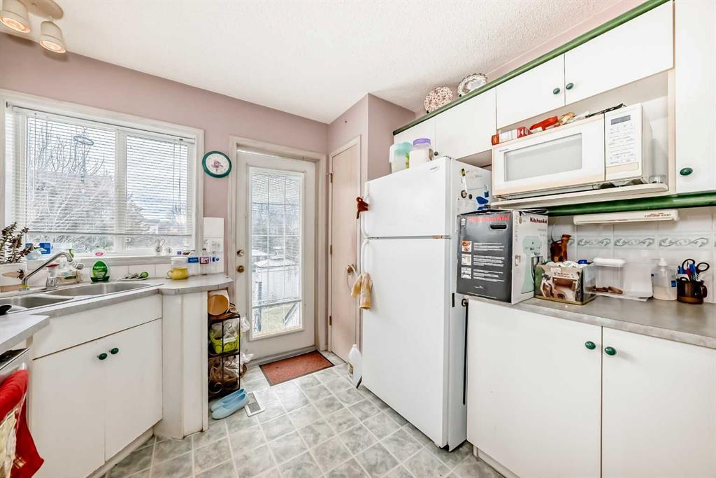 Additional image 6 of 193 Somerset Drive SW, Calgary, AB, T2Y3K2