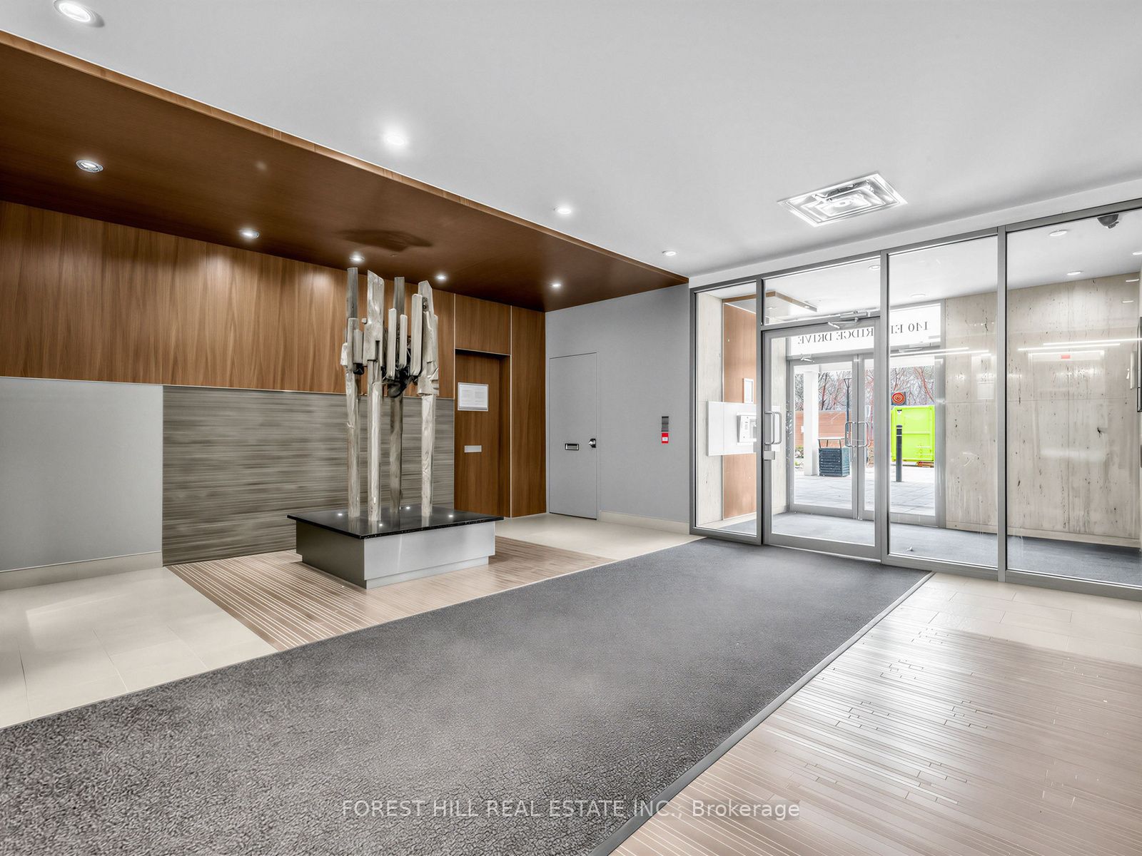 Additional image 3 of 114-140 Elm Ridge Drive, Toronto, ON, M6B 1B1