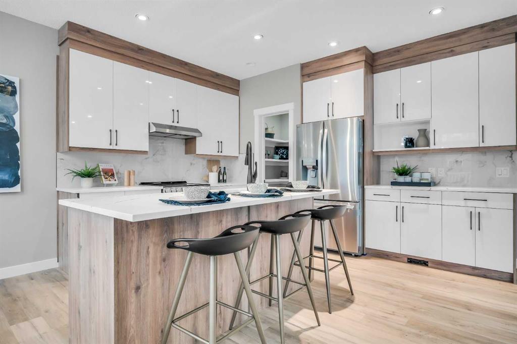 198 Panamount Villas NW, Calgary, AB, T3K 6K2
