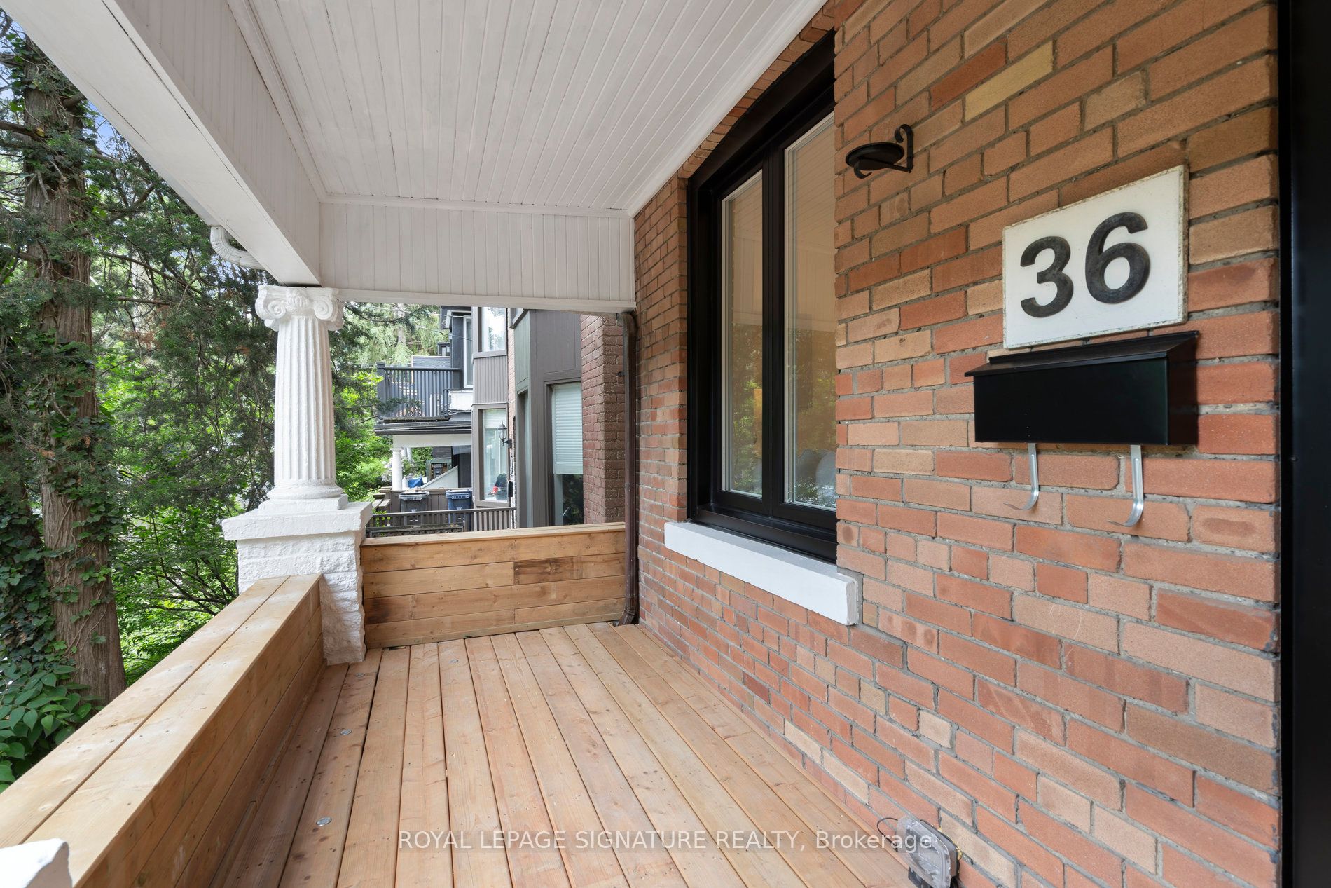 Additional image 2 of 36 Tennis Crescent, Toronto, ON, M4K 1J3