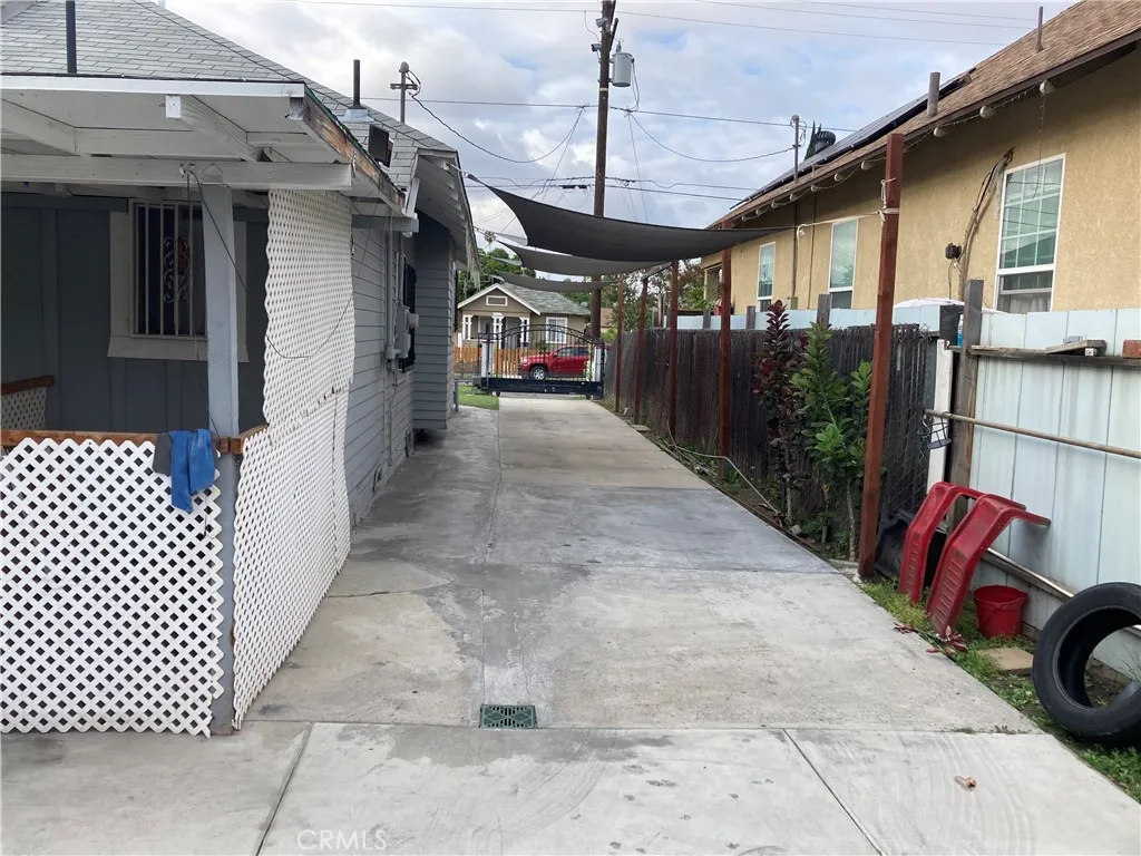 Additional image 5 of 336 W 11th St, San Bernardino, CA 92410