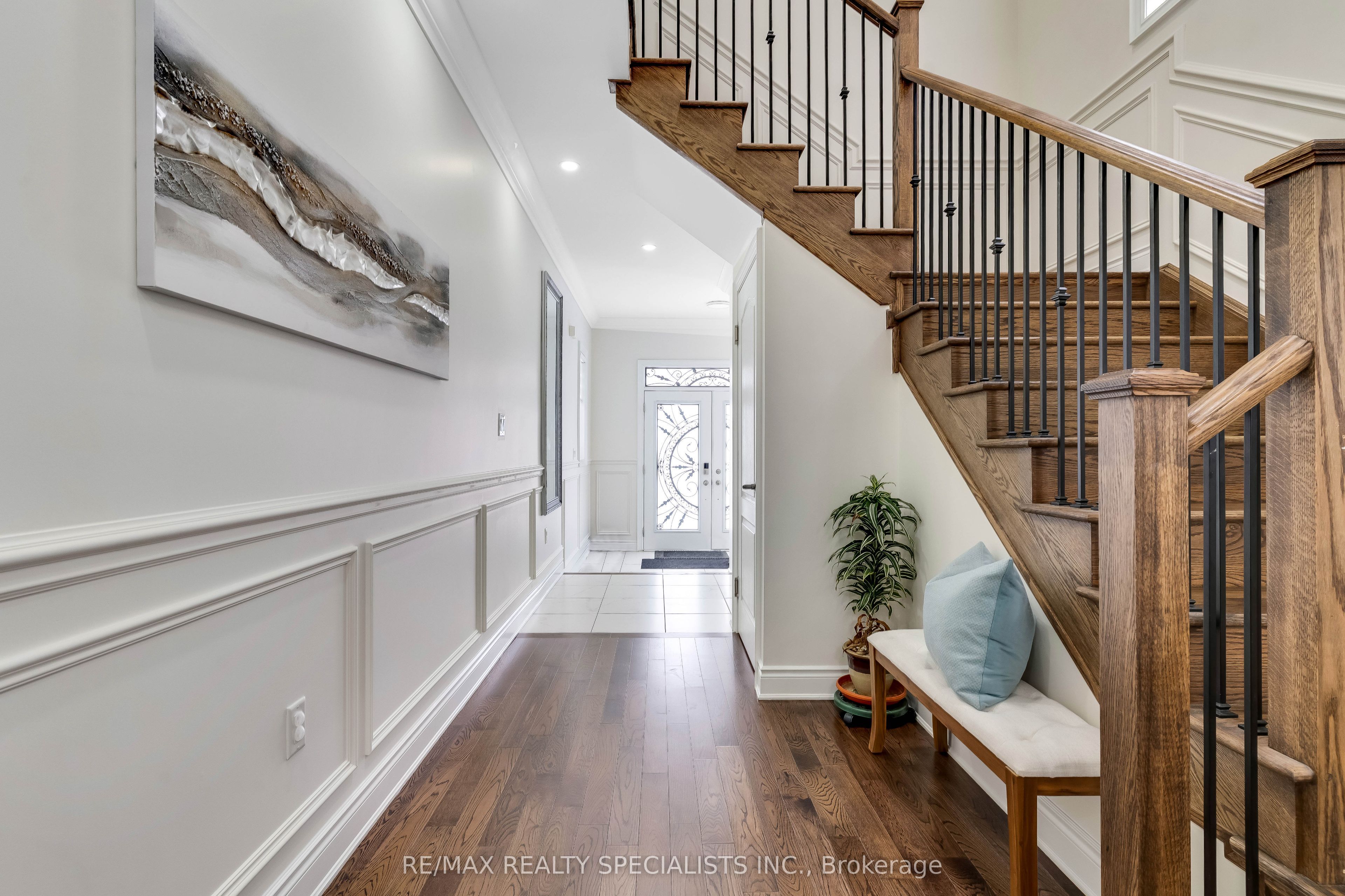 Additional image 4 of 602 Queen Mary Drive, Brampton, ON, L7A 5H4