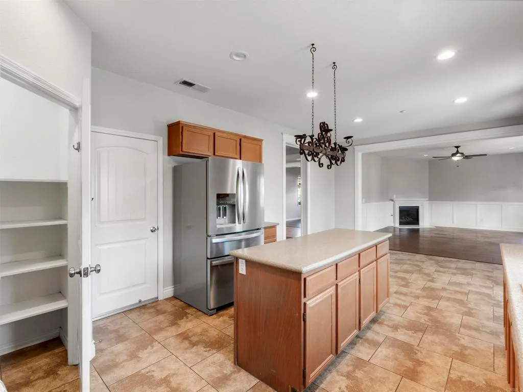Additional image 13 of 588 Dana Lane, Escondido, CA 92027