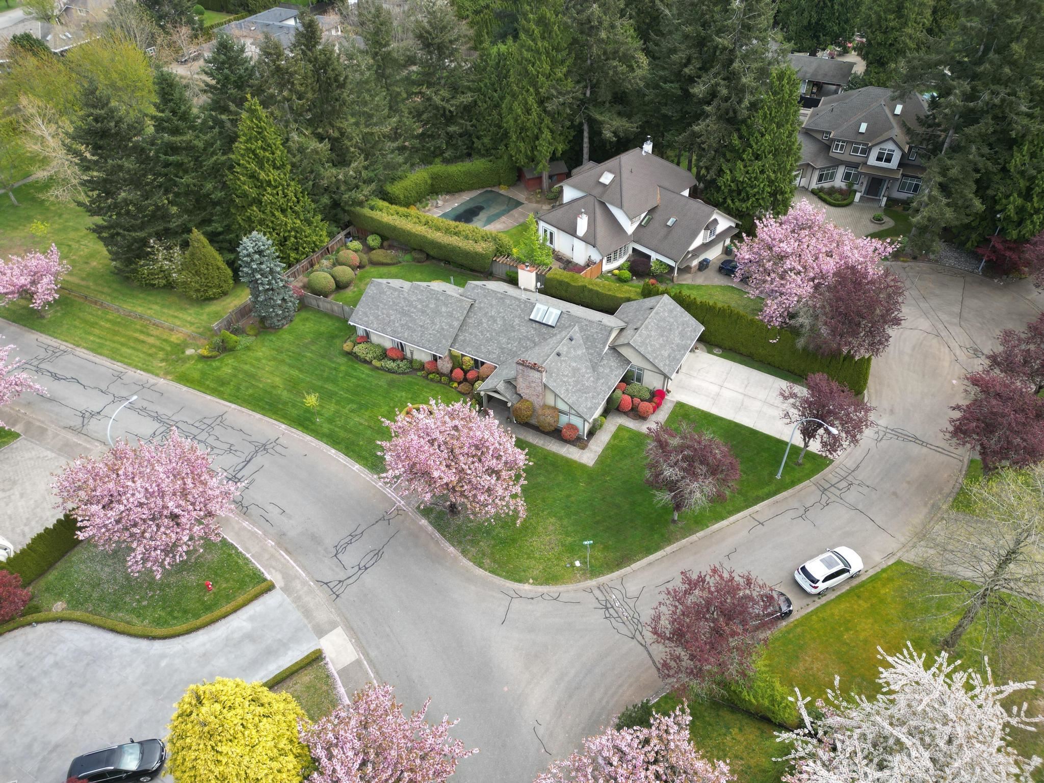 1884 139a Street, Surrey, BC, V4A 8J2