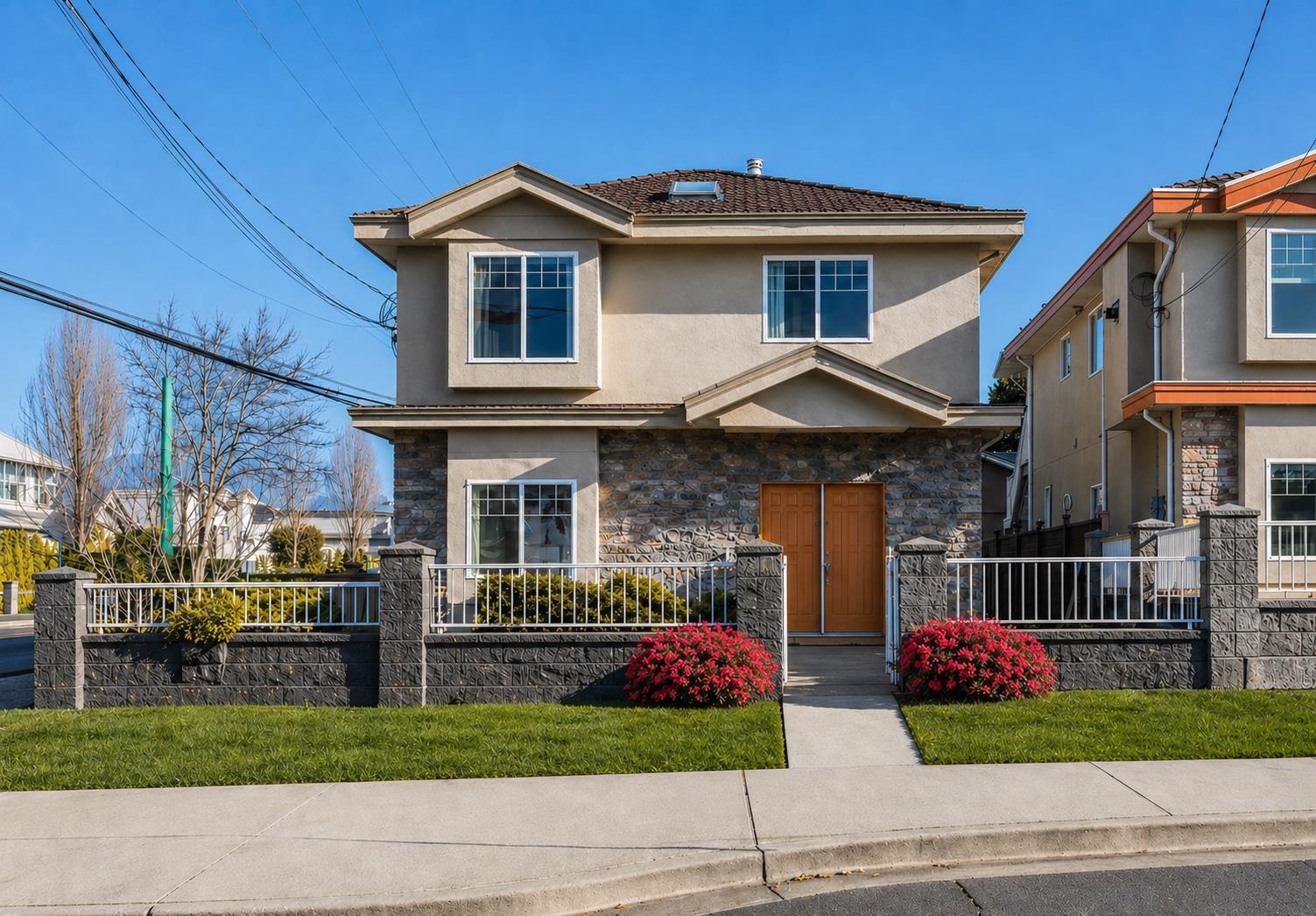 6698 Union Street, Burnaby, BC, V5B 1X1