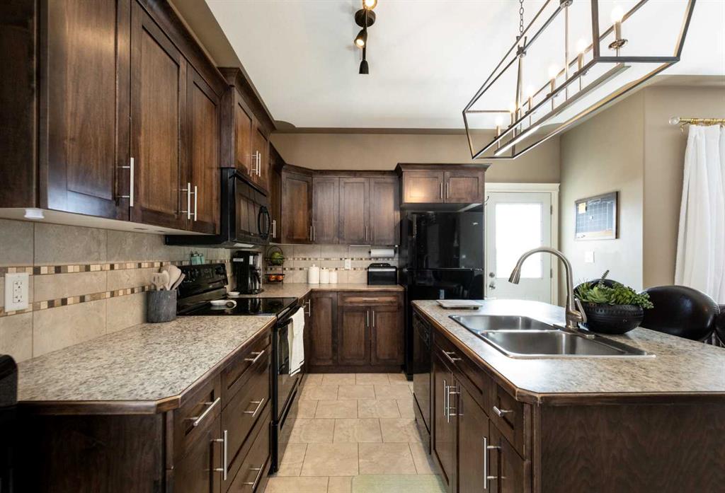 Additional image 4 of 67 Bowman Circle, Sylvan Lake, AB, T4S 0H9