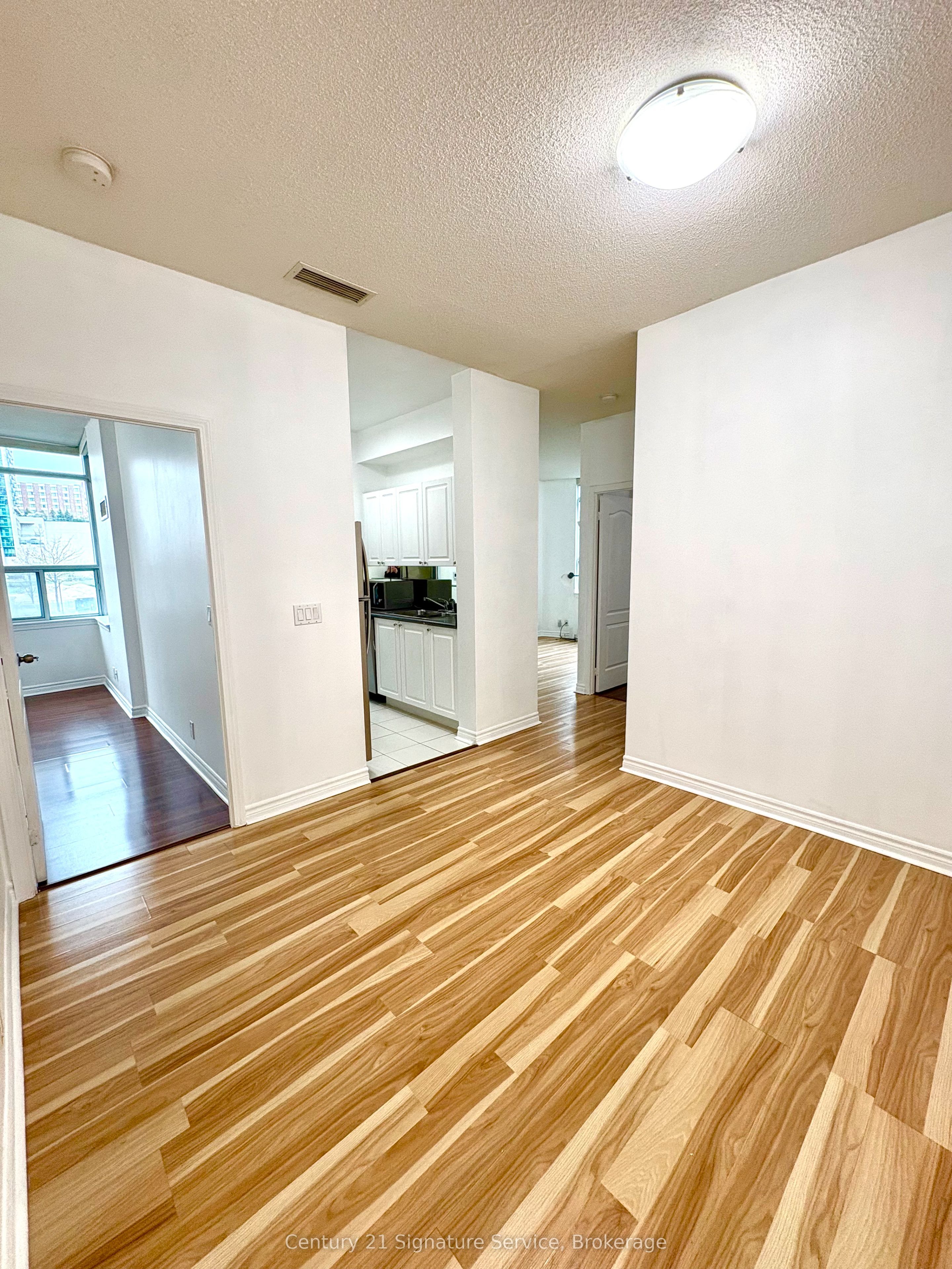 Additional image 5 of 209-33 Elm Drive W, Mississauga, ON, L5B 4M2