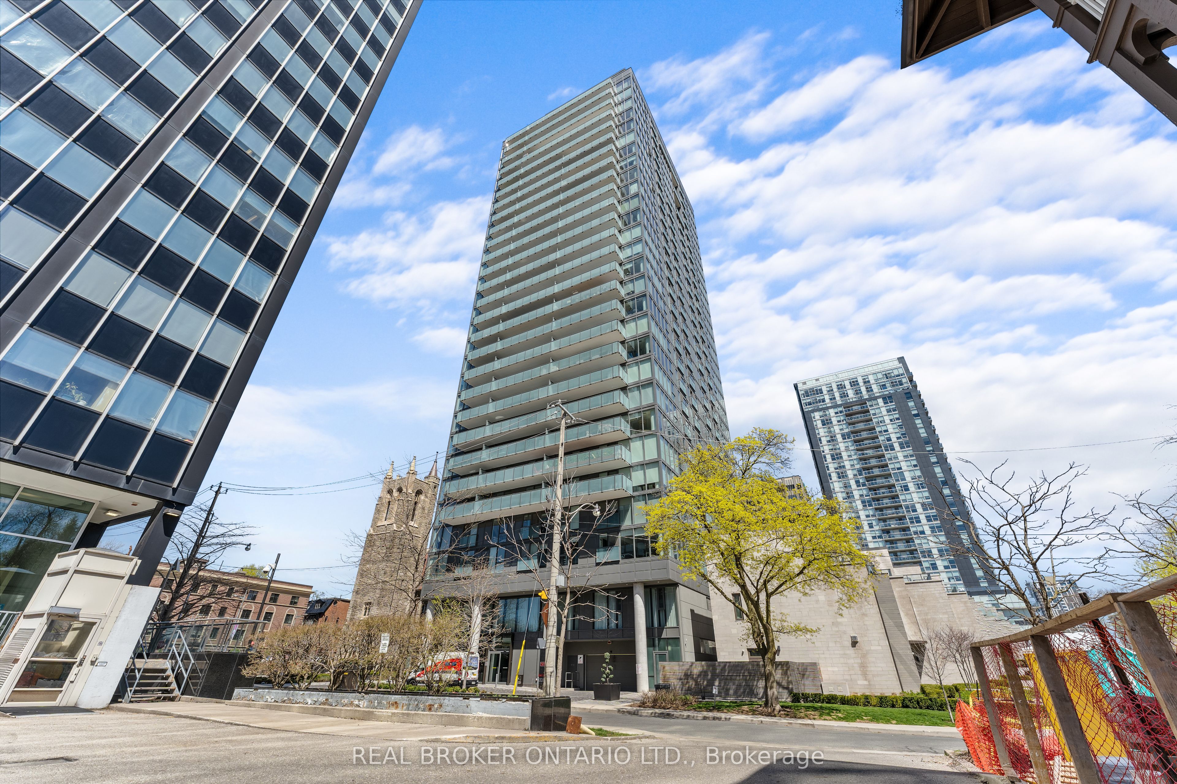 Additional image 2 of 906-99 Foxbar Road, Toronto, ON, M4V 2G5
