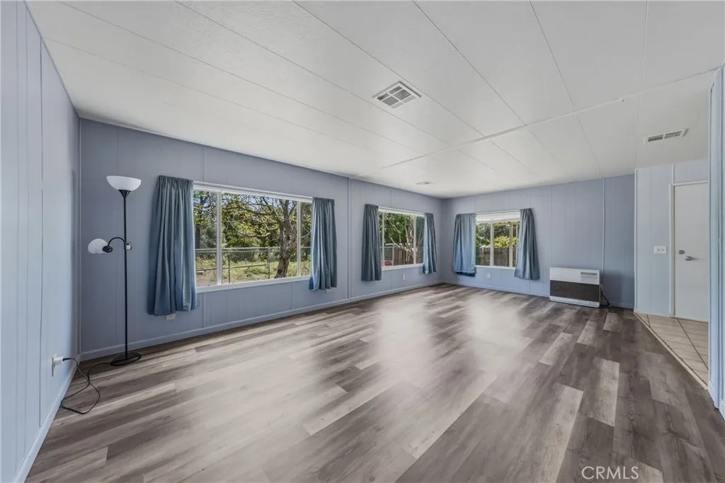 Additional image 21 of 3393 5th St, Clearlake, CA 95422