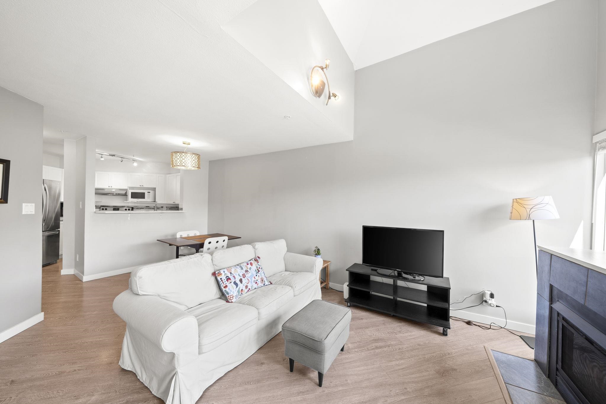 Additional image 4 of 303-2429 Hawthorne Avenue, Port Coquitlam, BC, V3C 6G6