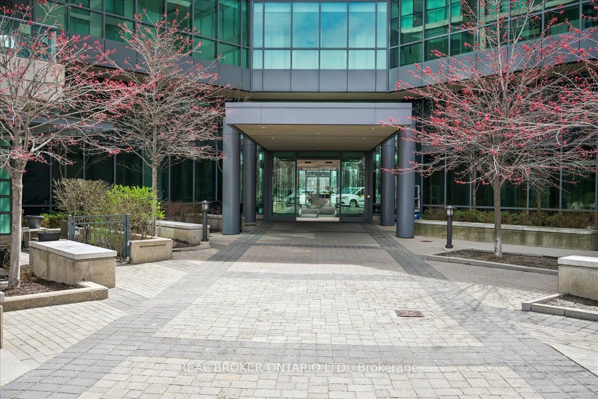 Additional image 3 of 1704-205 Sherway Gardens Road, Toronto, ON, M9C 0A5