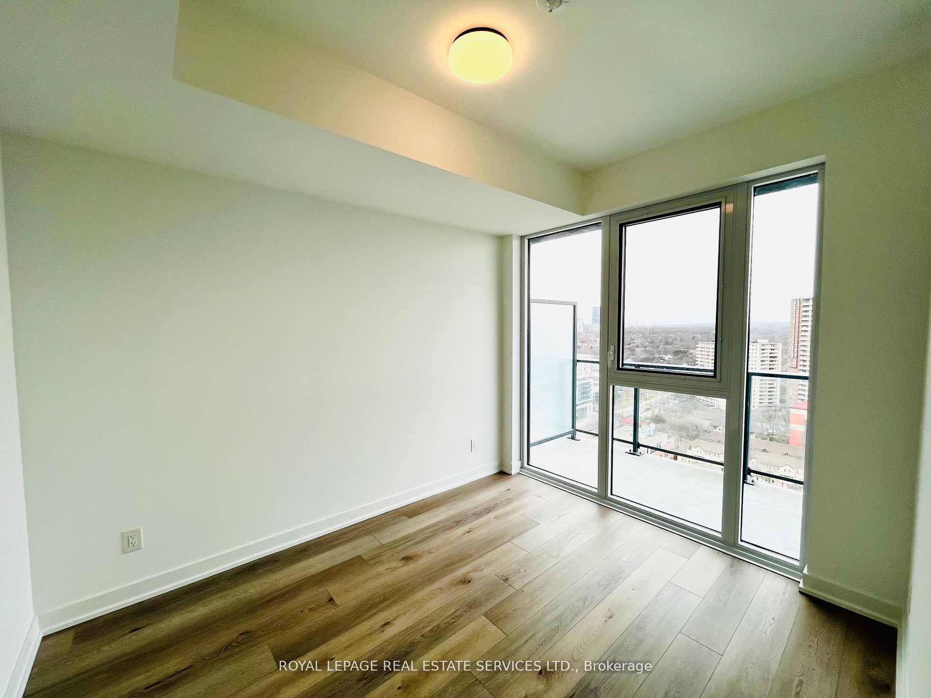 Additional image 5 of 2009-5 Defries Street, Toronto, ON, M5A 3R4