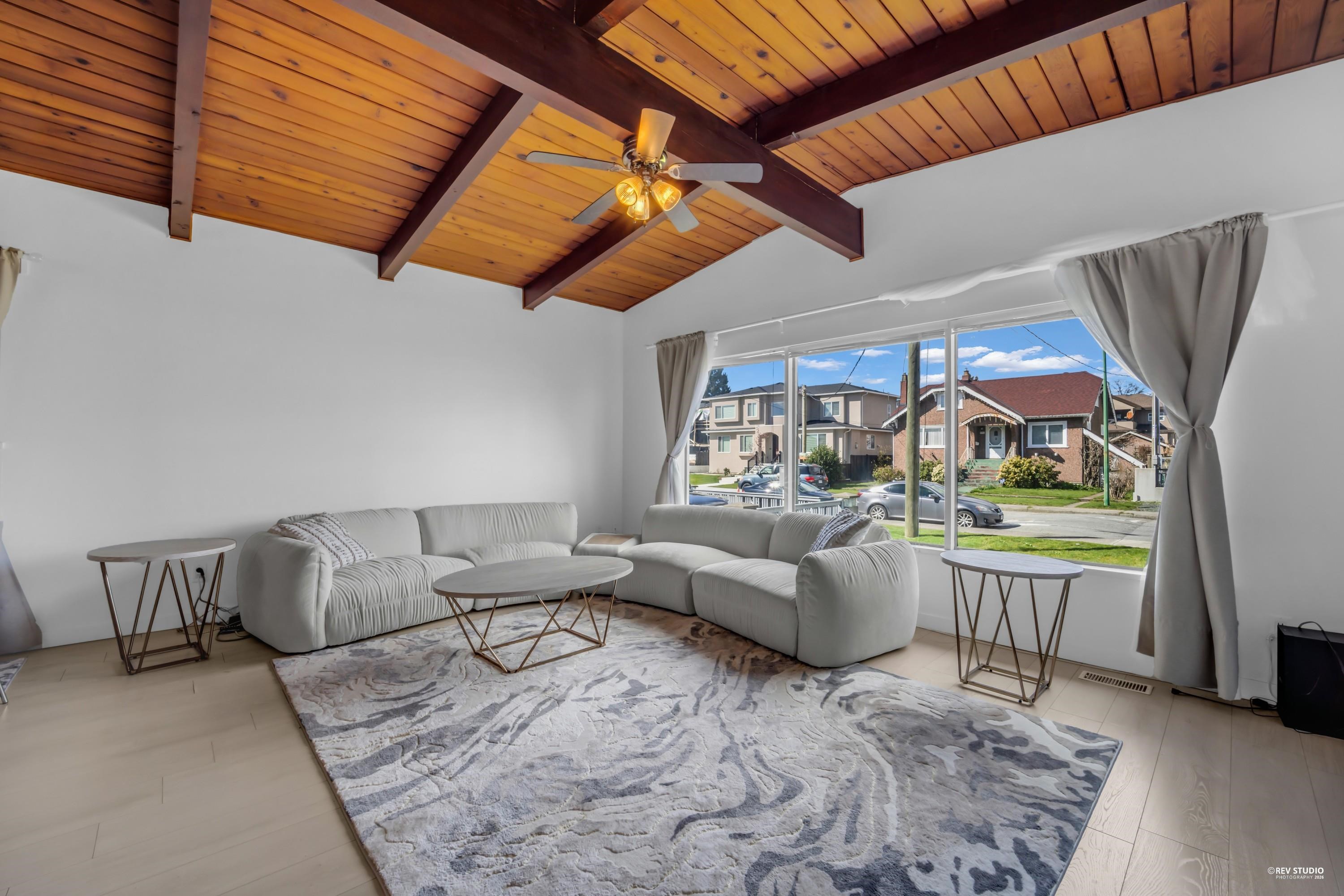 Additional image 2 of 7750 15th Avenue, Burnaby, BC, V3N 1W5