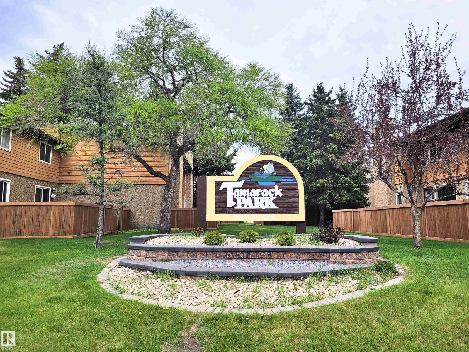 69-3812 20 Avenue NW, Edmonton, AB, T6L4B2