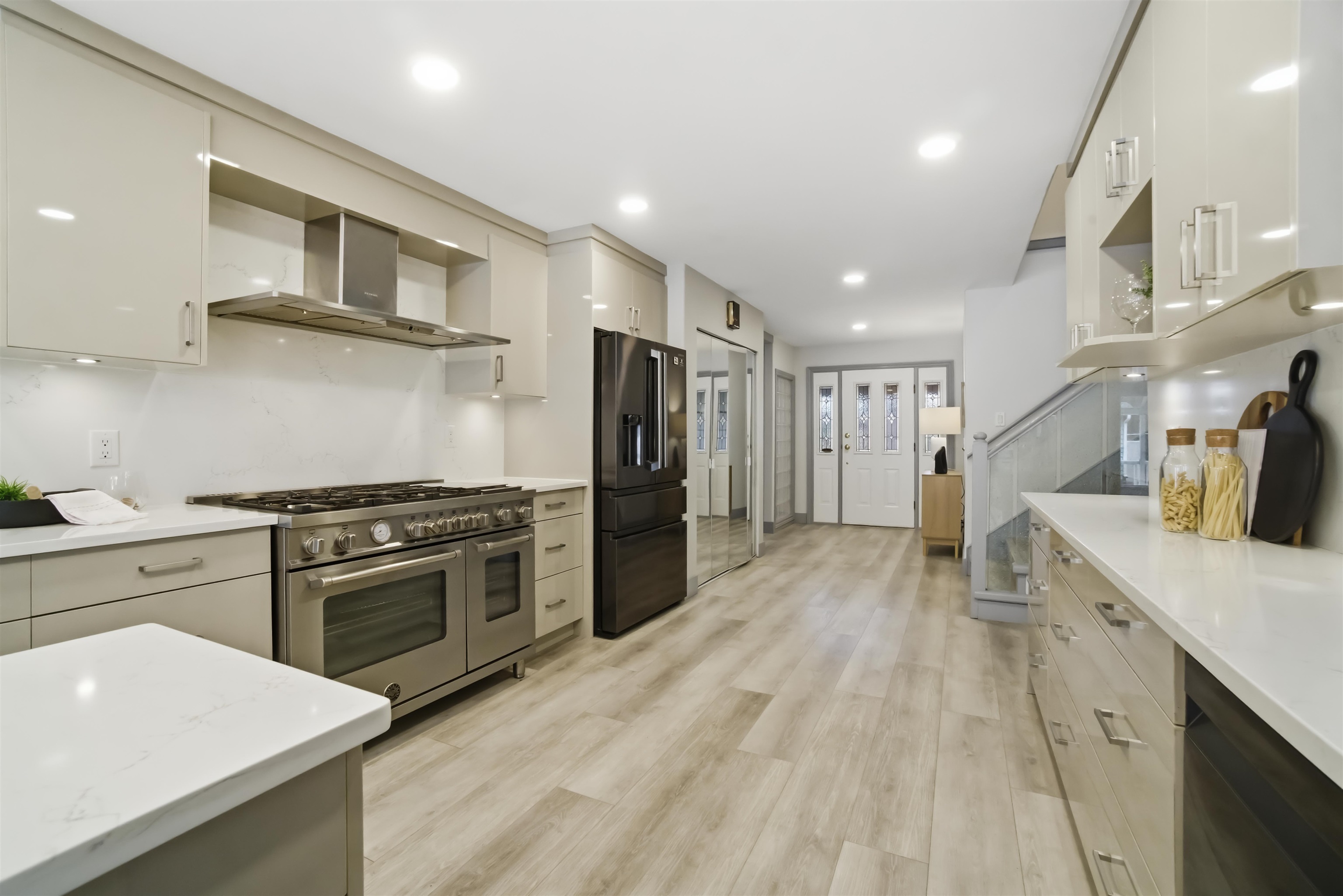 Additional image 4 of 2271 Sorrento Drive, Coquitlam, BC, V3K 6P4