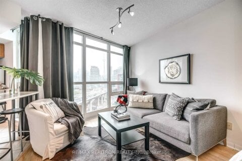 Additional image 8 of 1410-231 Fort York Boulevard, Toronto, ON, M5V 1B2