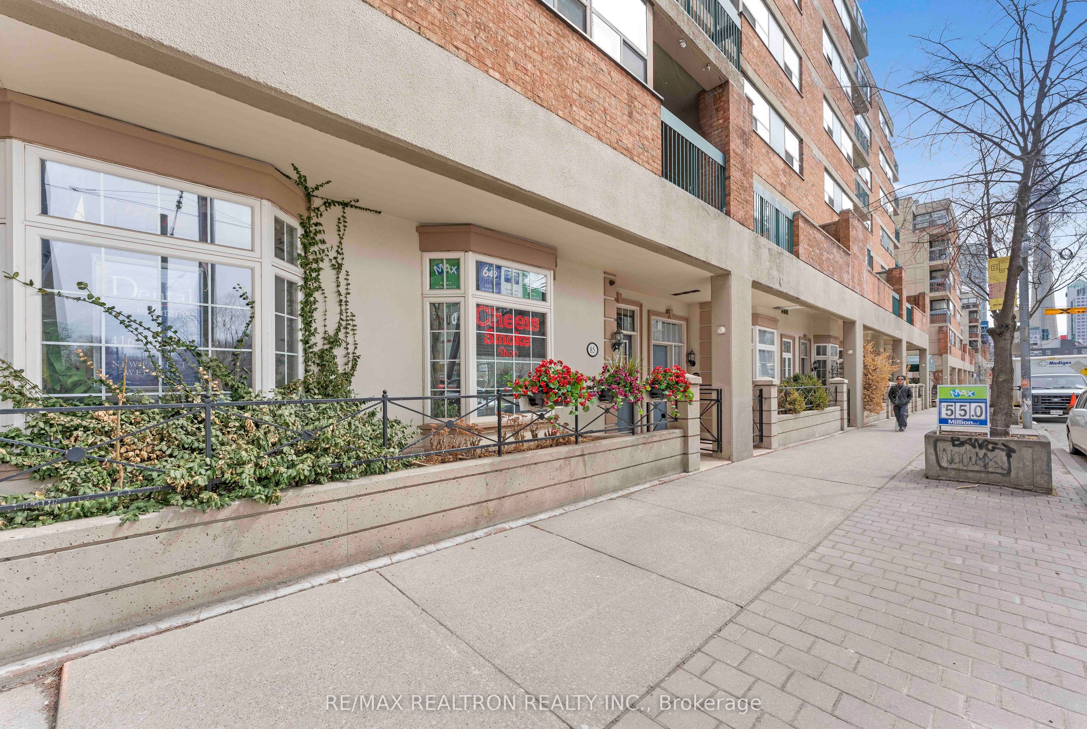 Additional image 2 of 85 Mccaul Street N, Toronto, ON, M5T 2W7