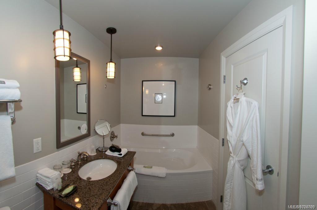 Additional image 4 of 232/234-1999 Country Club Way, Langford, BC, V9B 6R3