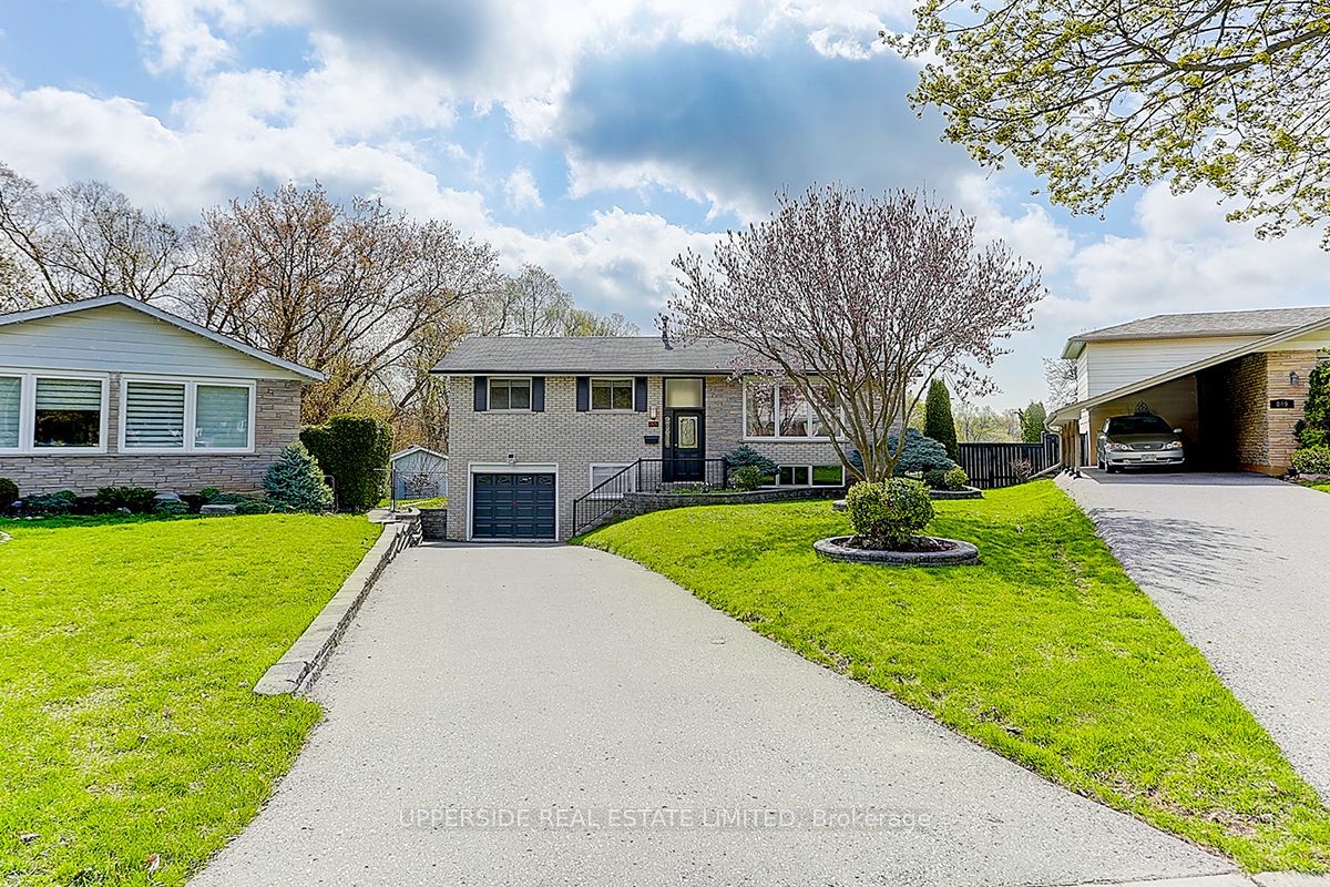 Additional image 2 of 853 Capri Court, Oshawa, ON, L1H 1S2