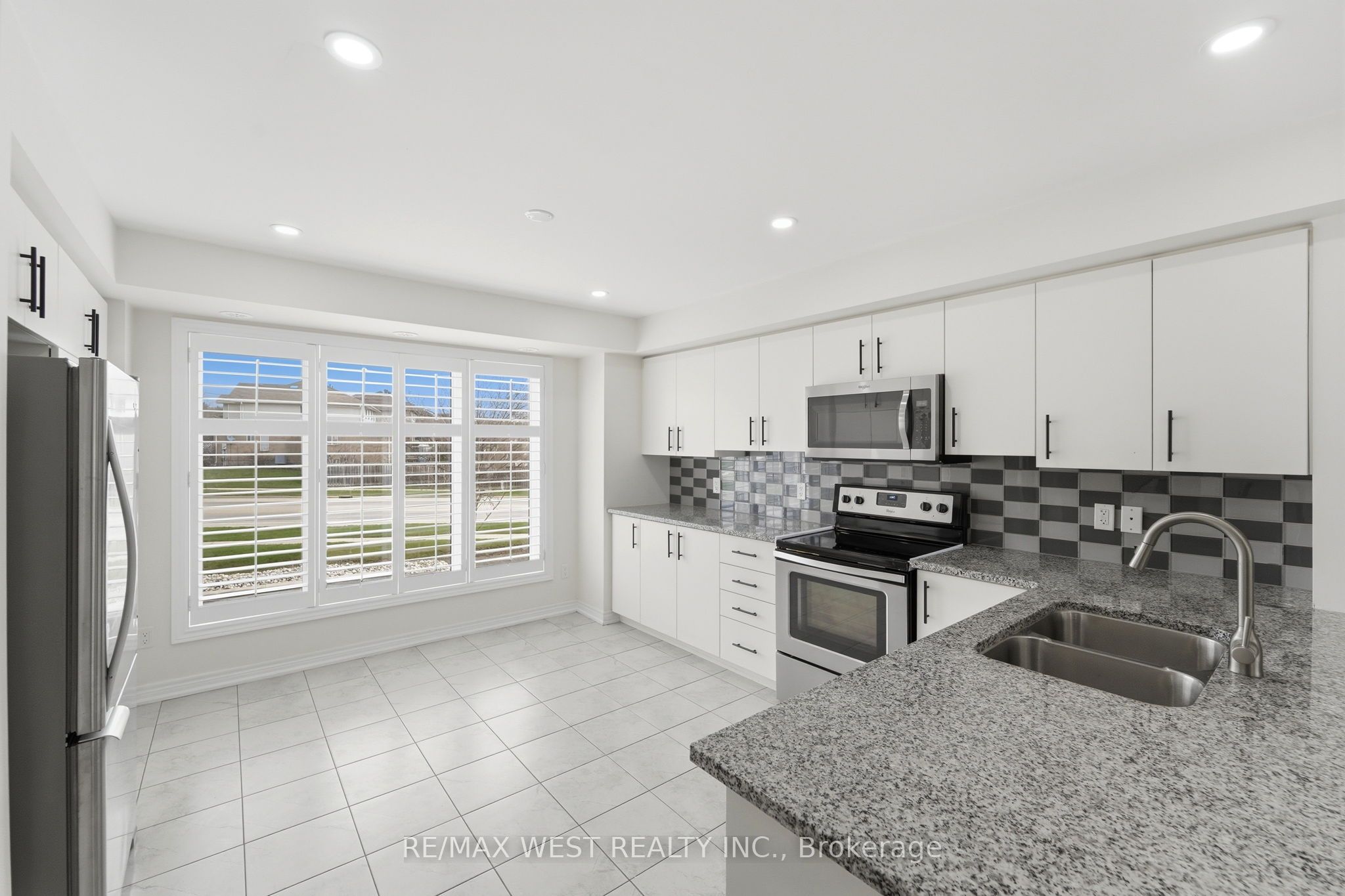 Additional image 3 of 156-156 Watson Parkway N, Guelph, ON, N1E 0P6