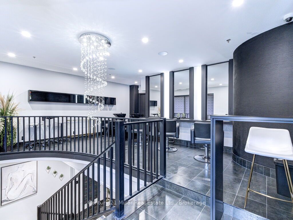 Additional image 3 of 102-88 Dunn Street, Oakville, ON, L6J 3C7