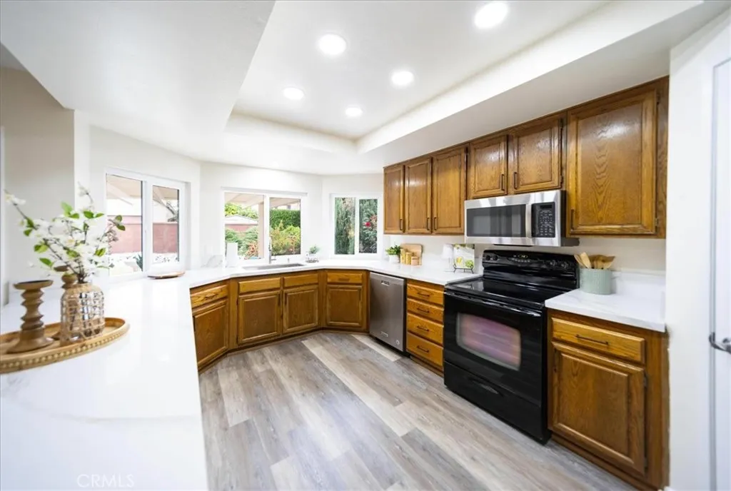 Additional image 50 of 30040 Spray Dr, Canyon Lake, CA 92587