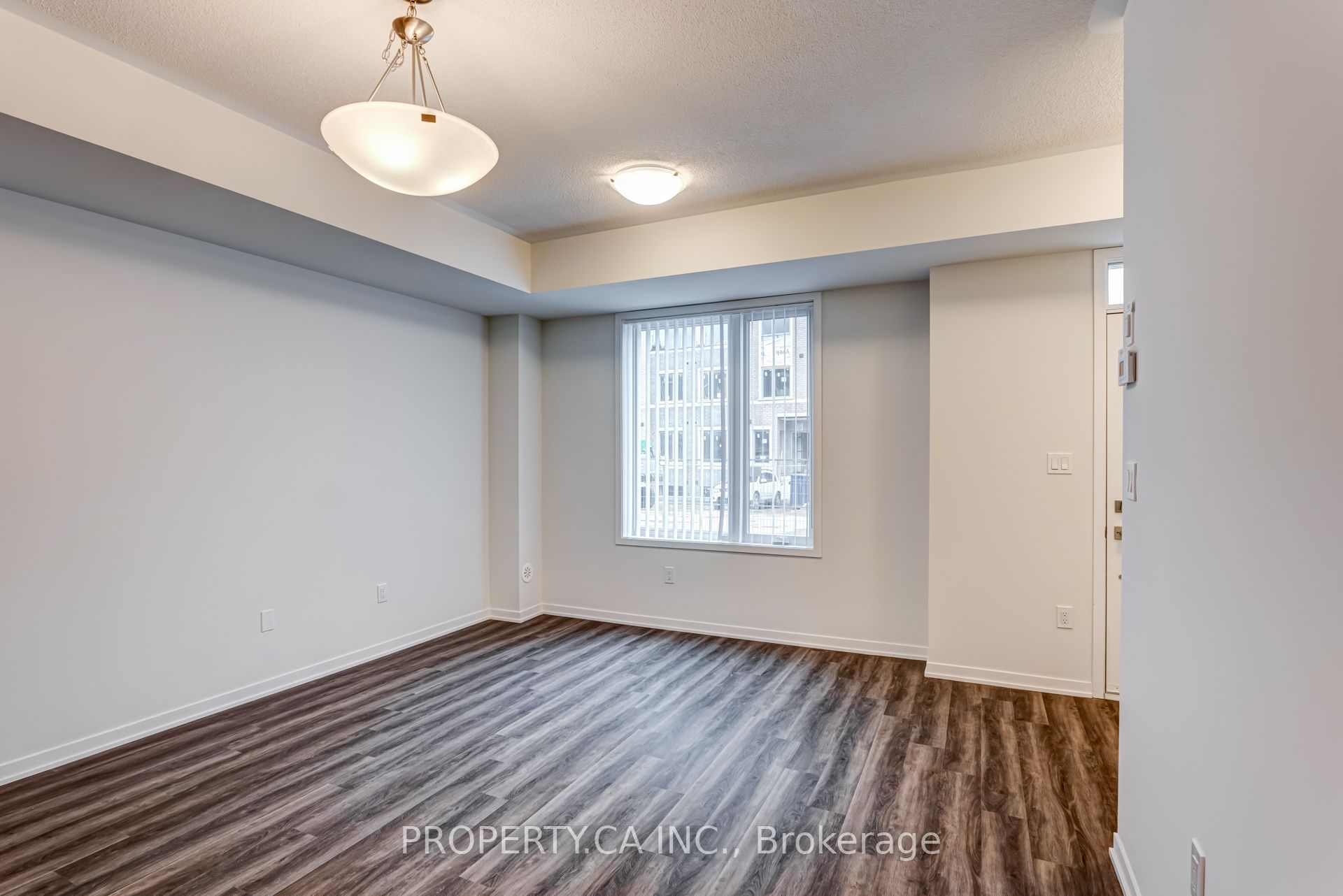 Additional image 6 of TH377-80 Honeycrisp Crescent, Vaughan, ON, L4K 5Z8