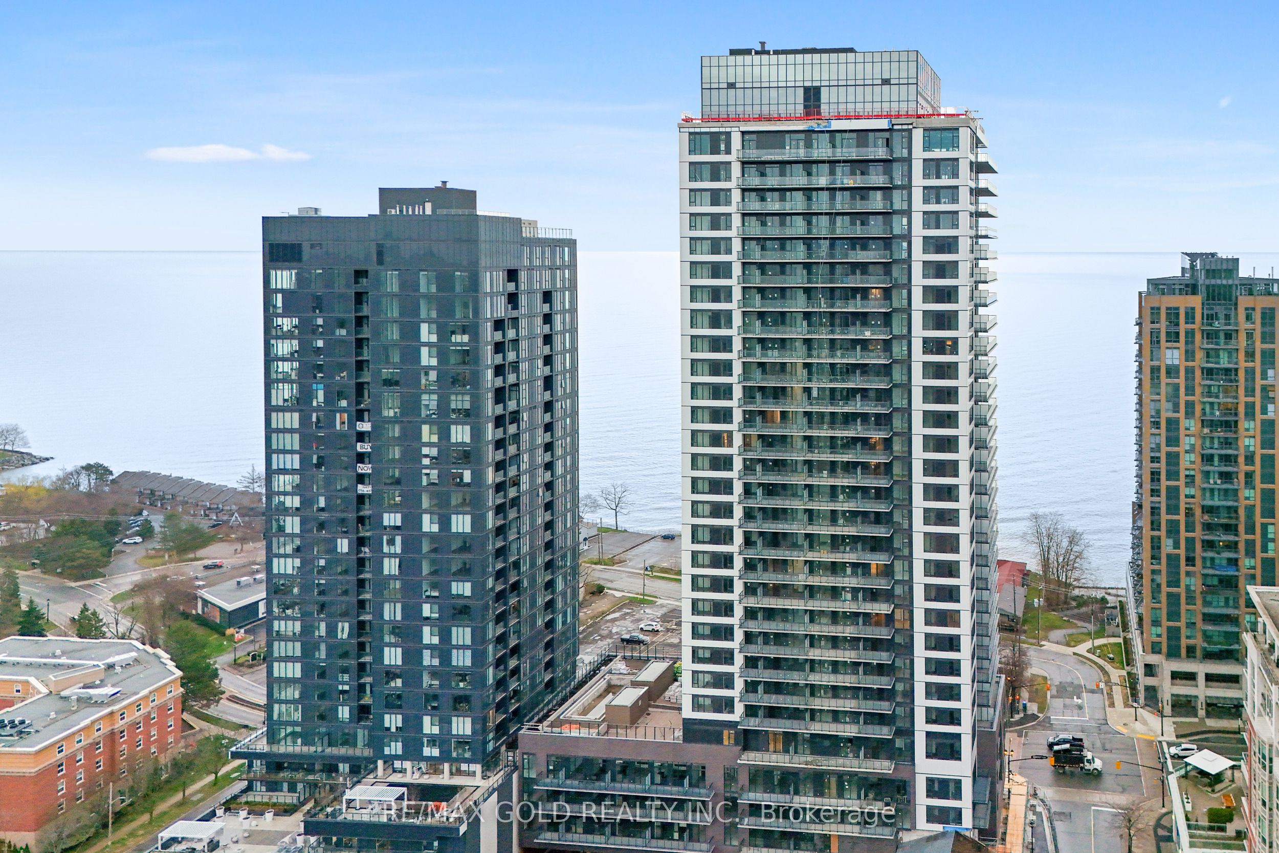214-2075 Lakeshore Road, Burlington, ON, L7R 1E2