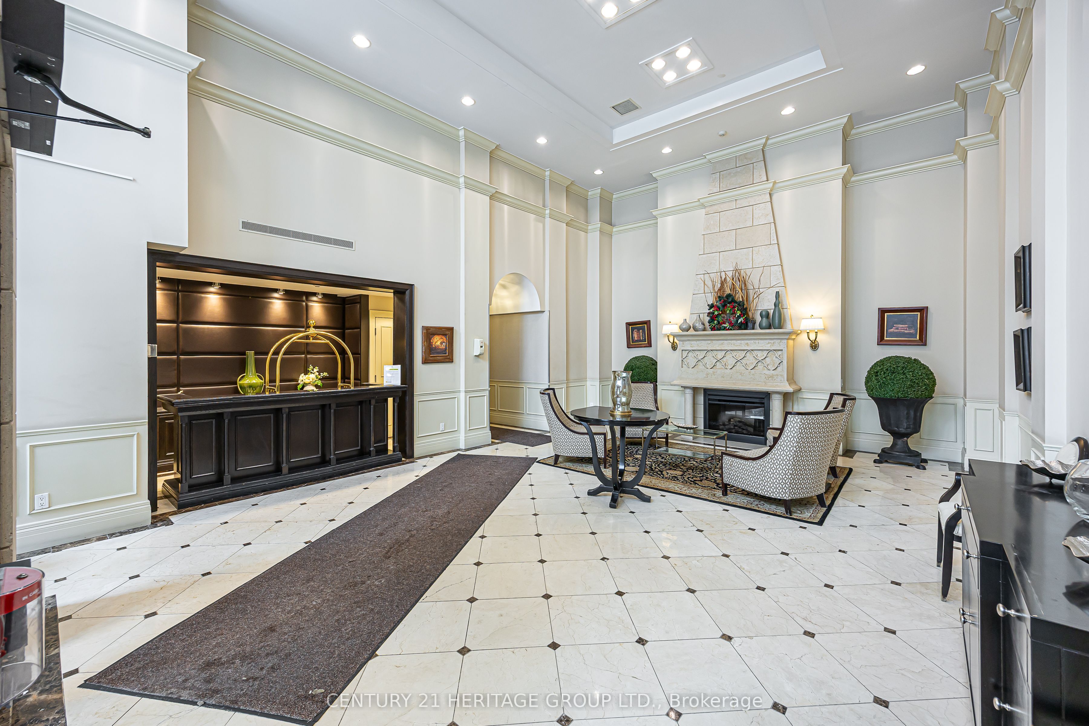 Additional image 2 of 211-310 Red Maple Road, Richmond Hill, ON, L4C 0T7