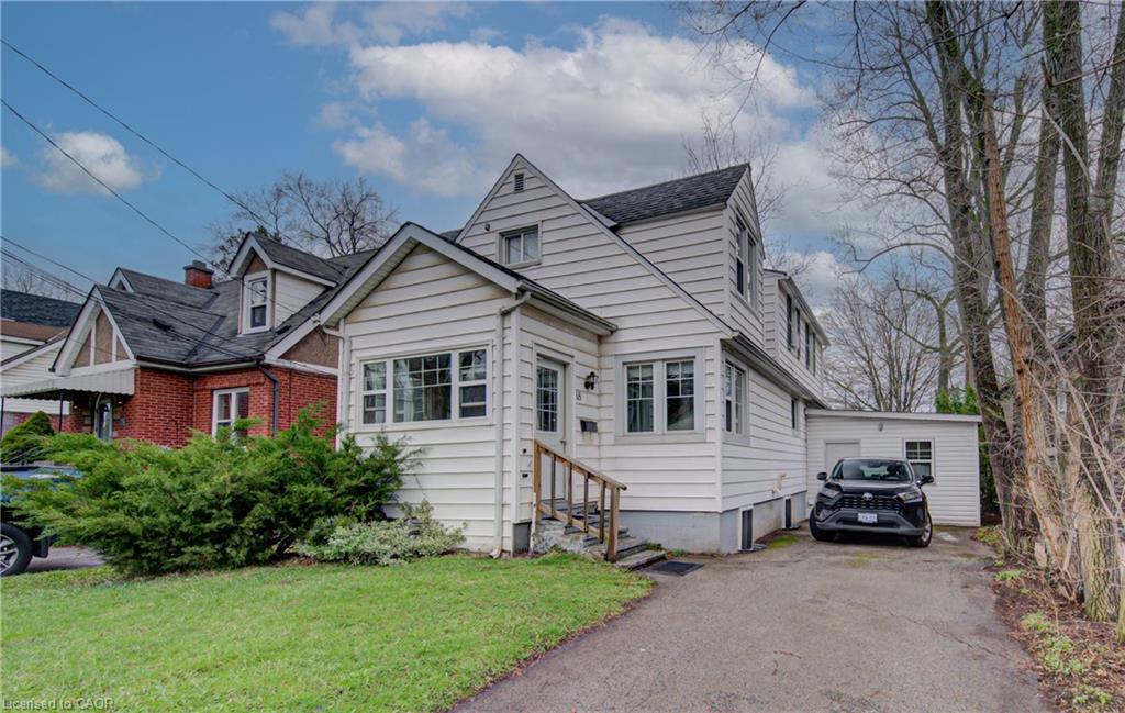 18 Norfolk Street N, Hamilton, ON, L8S 3K1