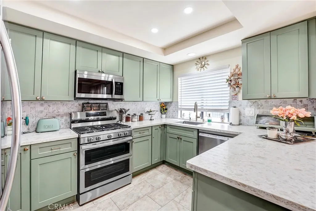 Additional image 15 of 20737 Roscoe Boulevard Unit 203, Winnetka, CA 91306