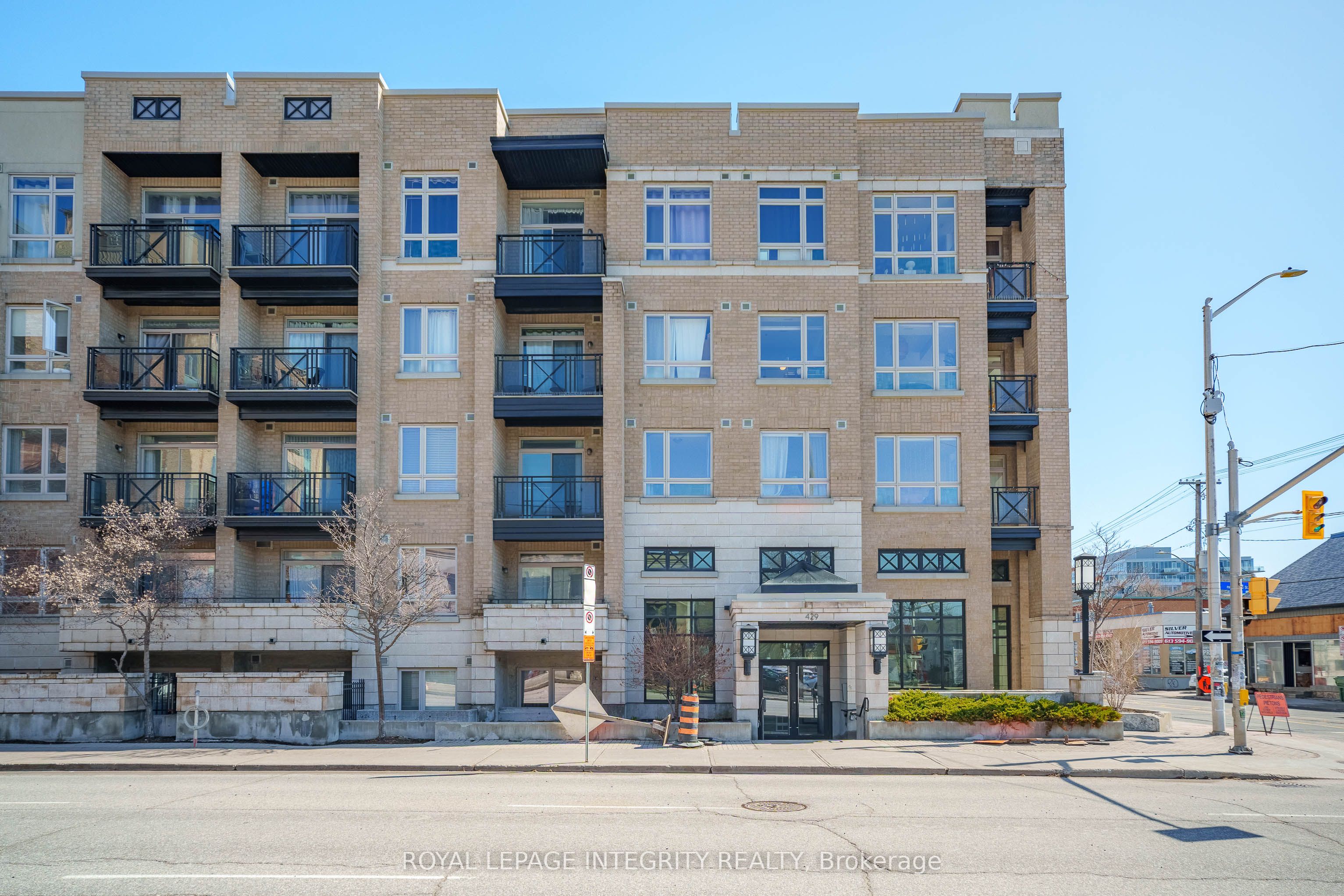 Additional image 2 of 320-429 Kent Street, Ottawa, ON, K2P 1B5