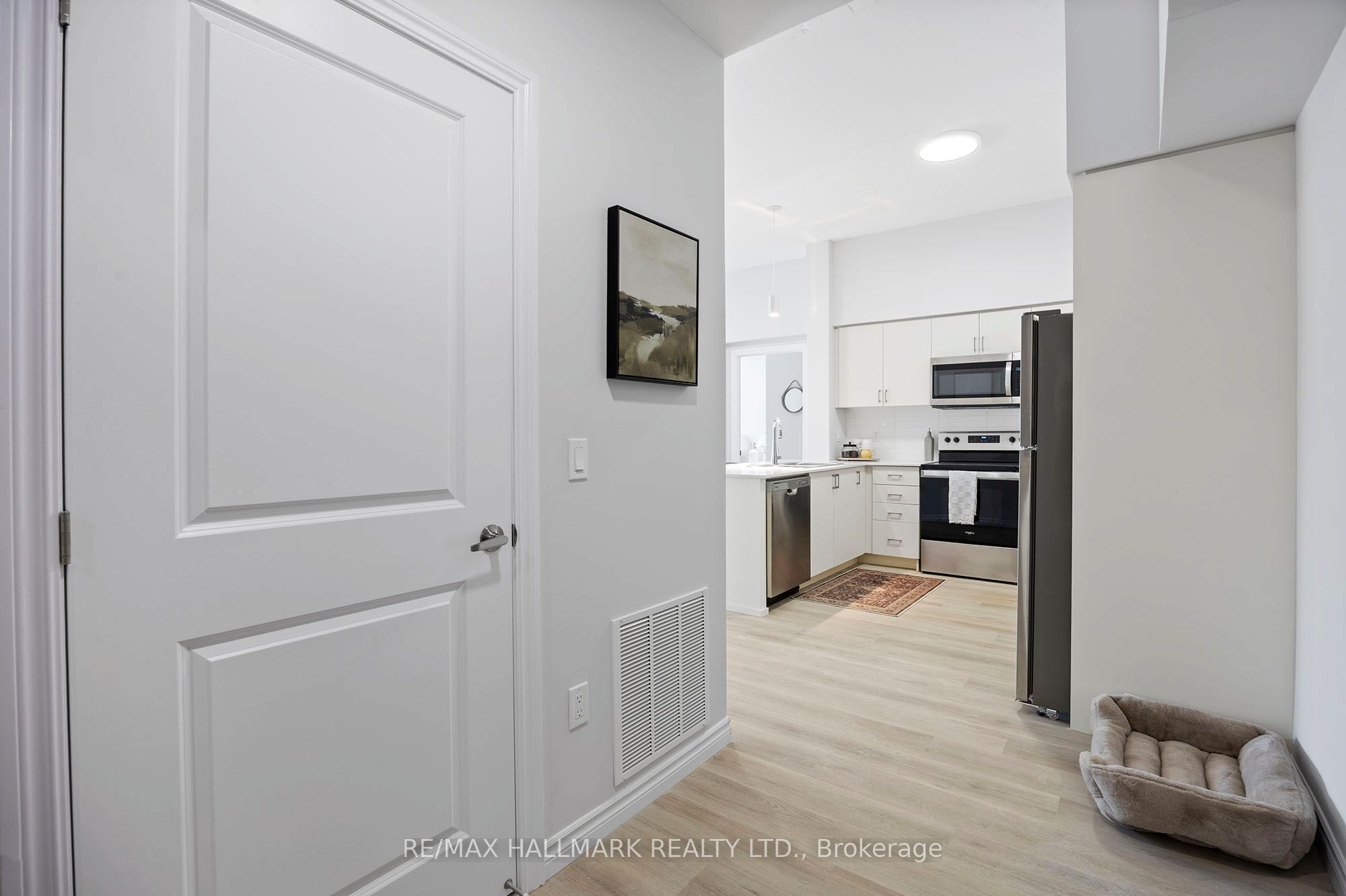 Additional image 3 of 106-70 Dean Avenue, Barrie, ON, L4N 0C2