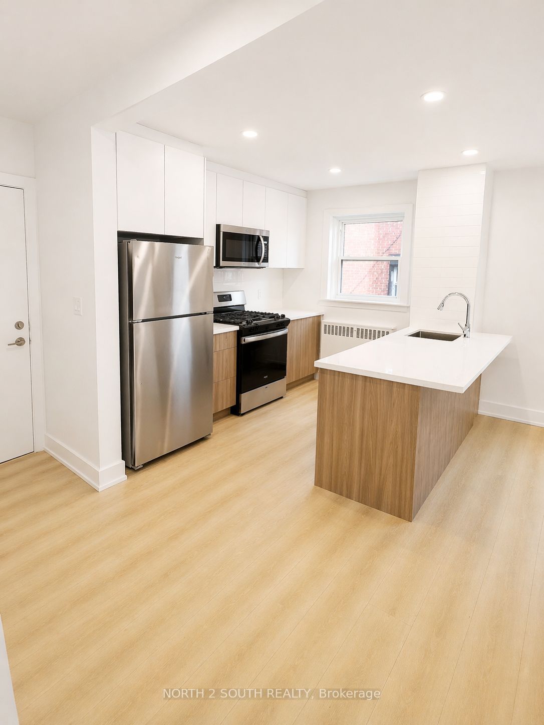 9-1024 King Street E, Hamilton, ON, L8M 1C8