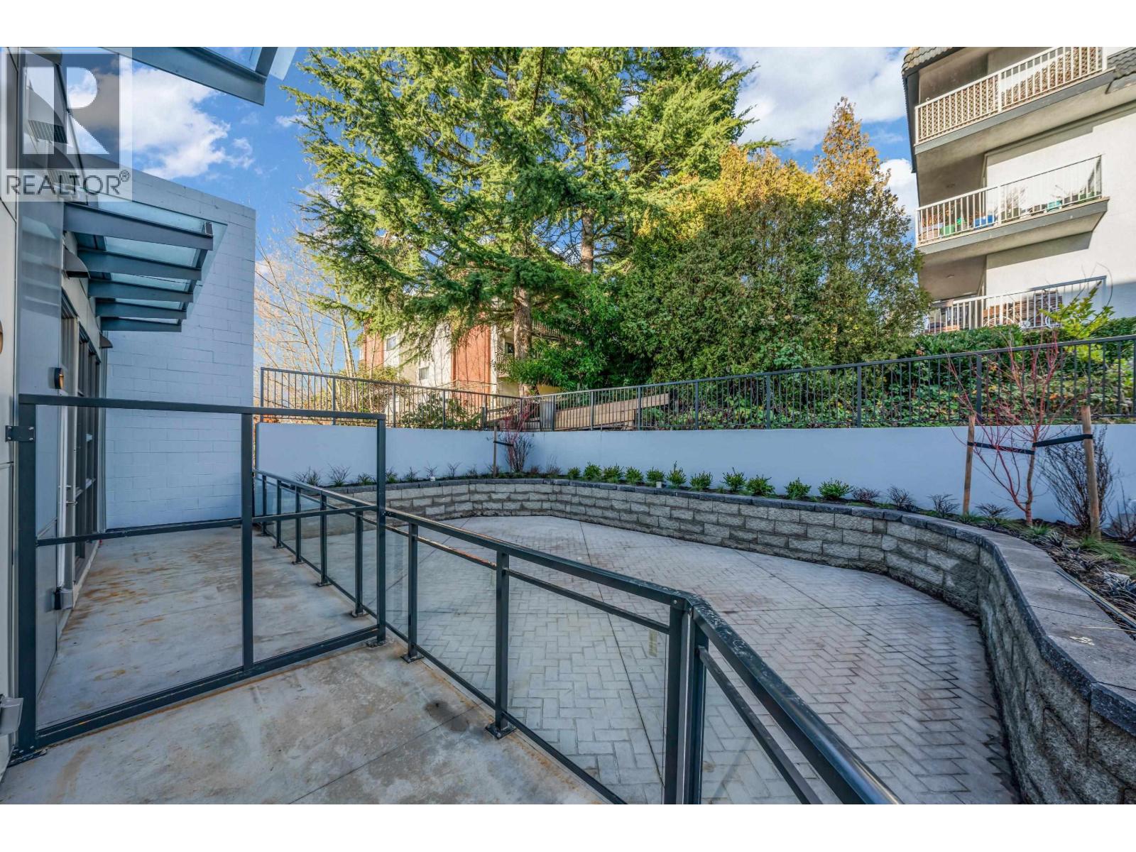 Additional image 6 of 210-395 Ellesmere Avenue, Burnaby, BC, V5B1R2