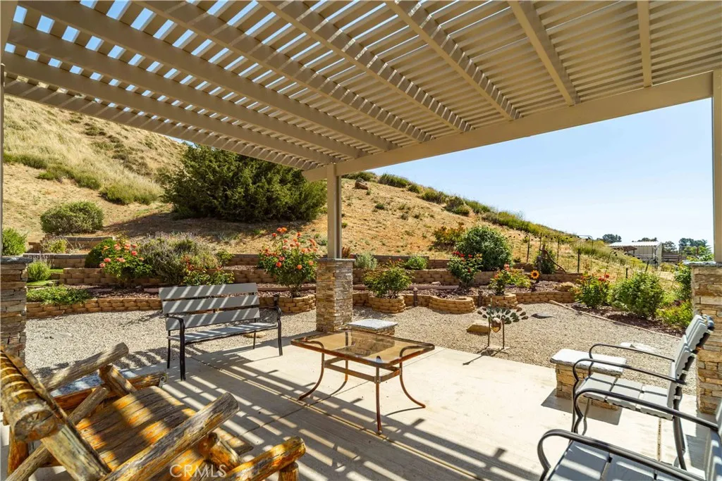 Additional image 90 of 9251 Elizabeth Lake Rd, Leona Valley, CA 93551