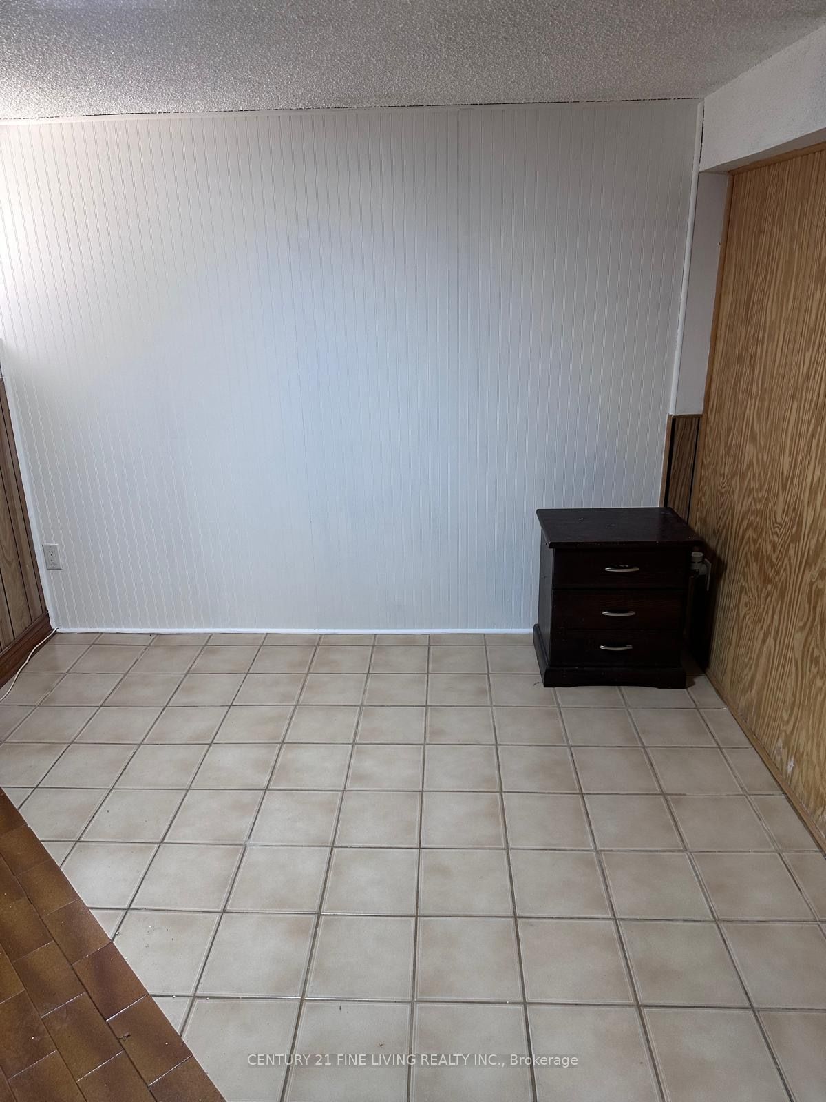 Additional image 6 of Lower-400 Nairn Avenue, Toronto, ON, M6E 4J3