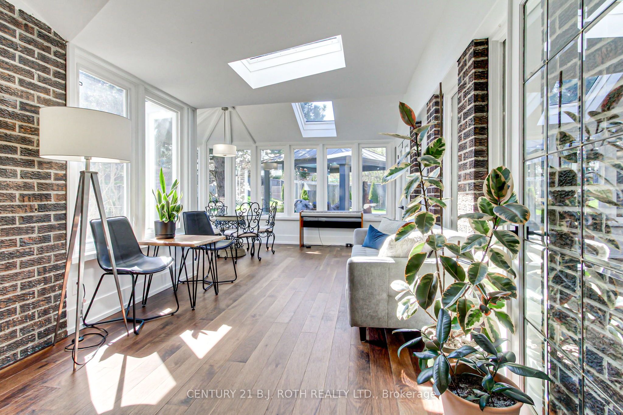 Additional image 5 of 2931 Saint Malo Circle, Mississauga, ON, L5N 1S8