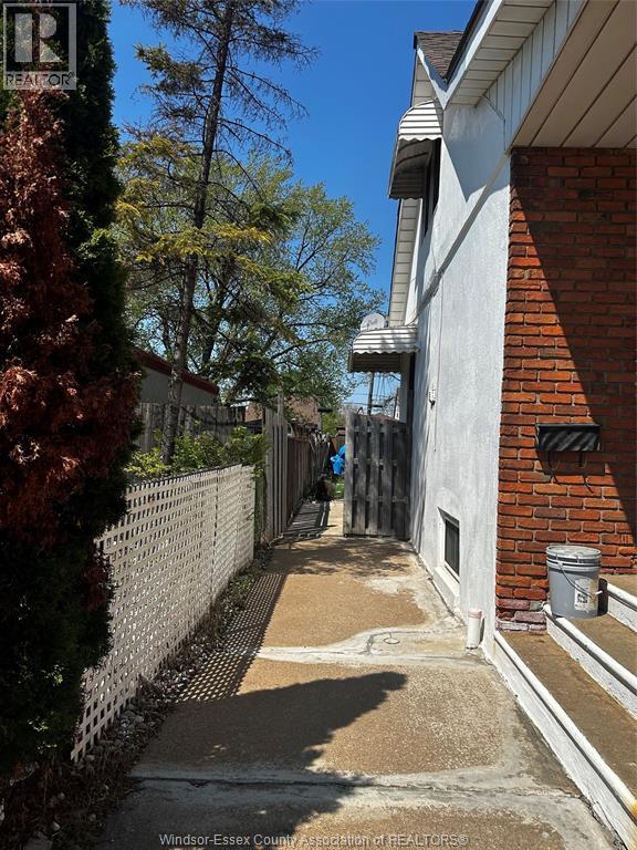 Additional image 3 of 542 Charles , Windsor, ON, N8X3G3