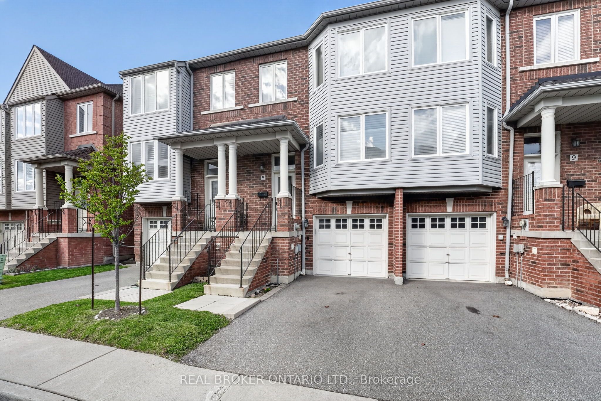 Additional image 2 of 8-5985 Creditview Road, Mississauga, ON, L5V 2M9
