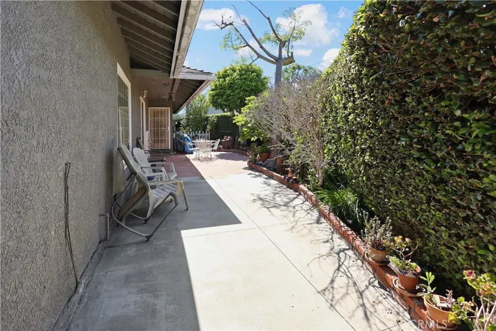 2400 Terraine Ave, Long Beach, CA 90815 photo 5