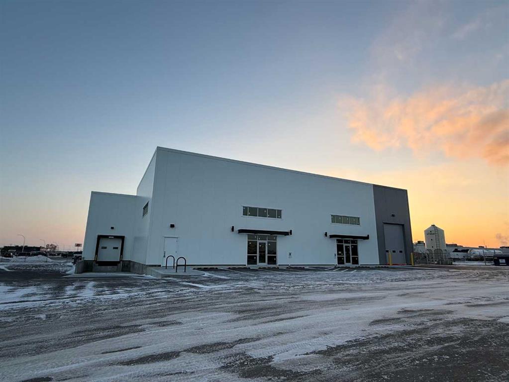 Additional image 2 of 410 36 Street N, Lethbridge, AB, T1H 5C3