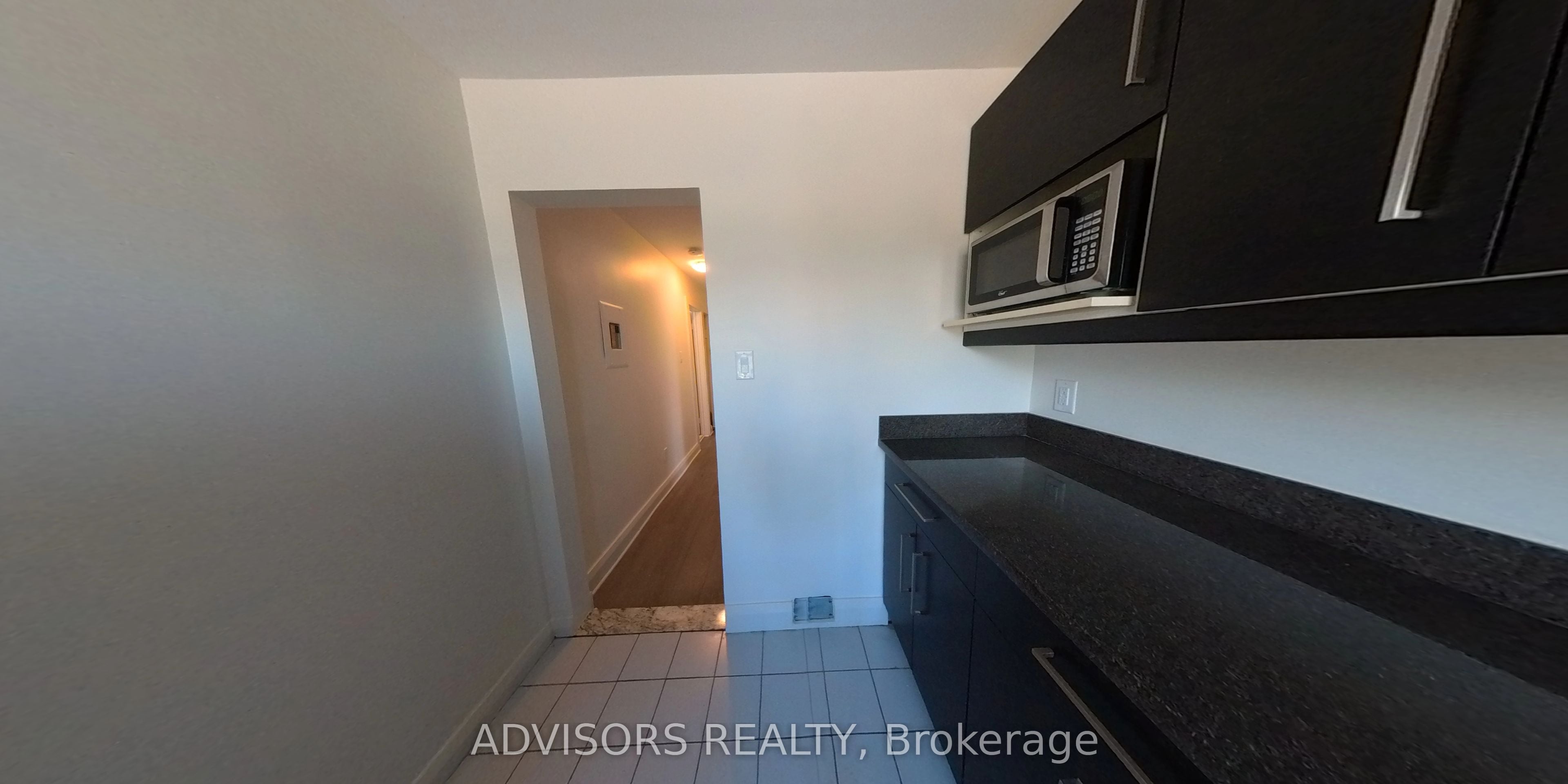 Additional image 6 of 1-3717 Lakeshore Boulevard W, Toronto, ON, M8W 1P8