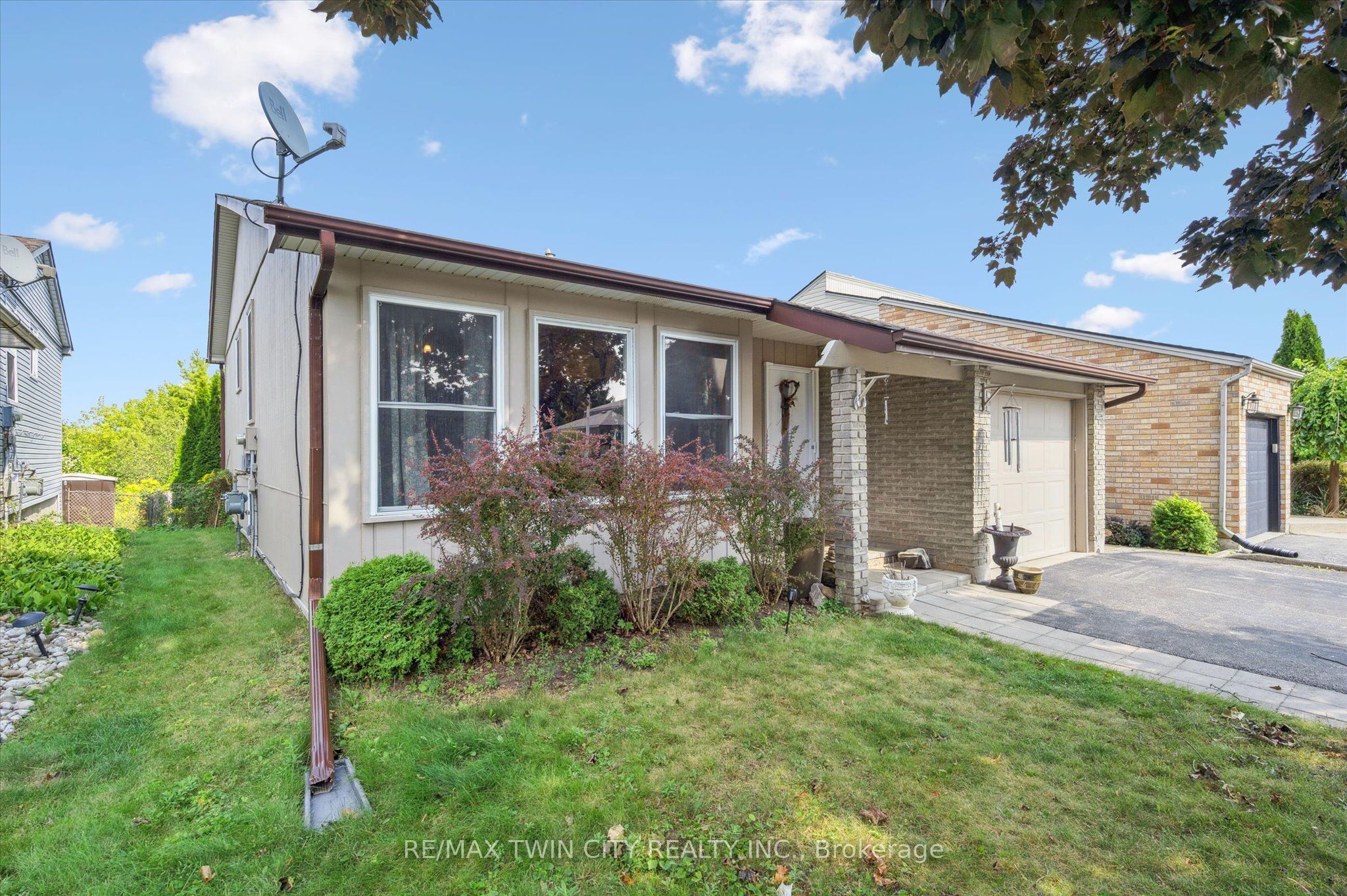 Additional image 3 of 31 Saxony Circle, Cambridge, ON, N1S 4G6