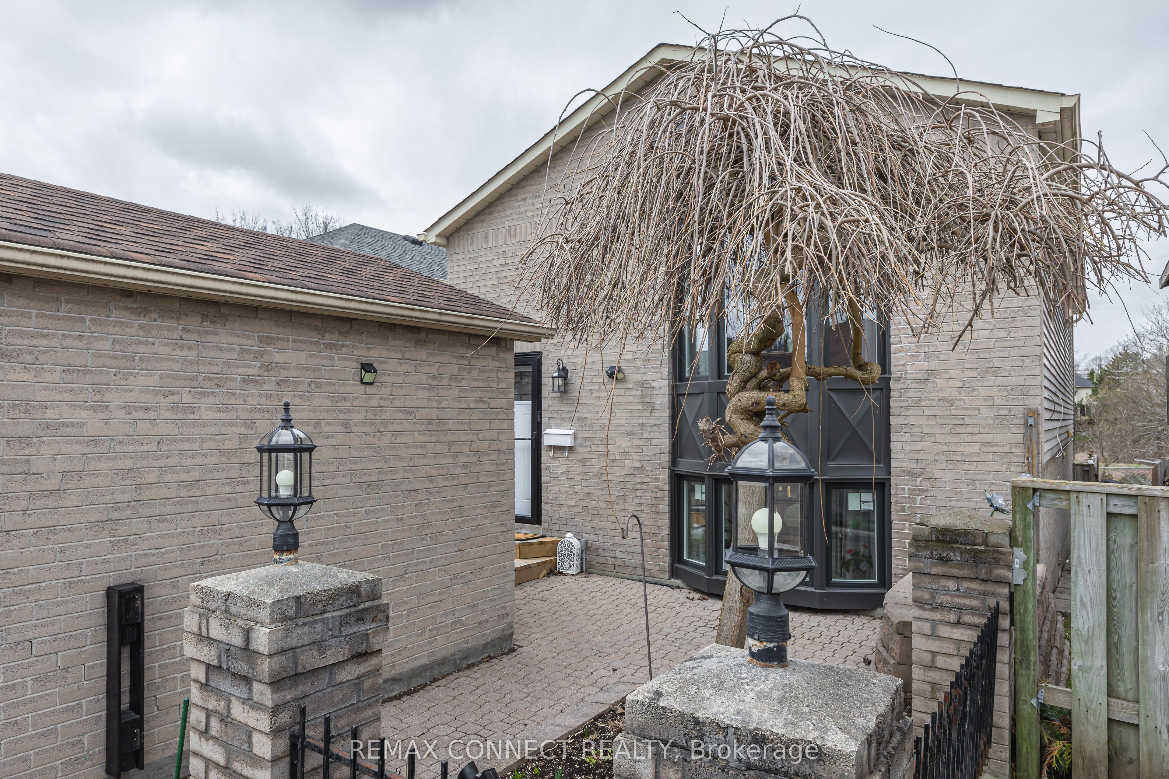 Additional image 3 of 594 Waverly Street N, Oshawa, ON, L1J 7G1