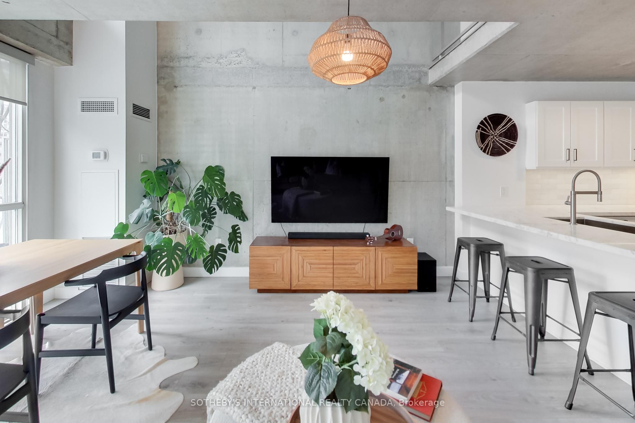 Additional image 2 of 312-954 King Street W, Toronto, ON, M6K 3L9