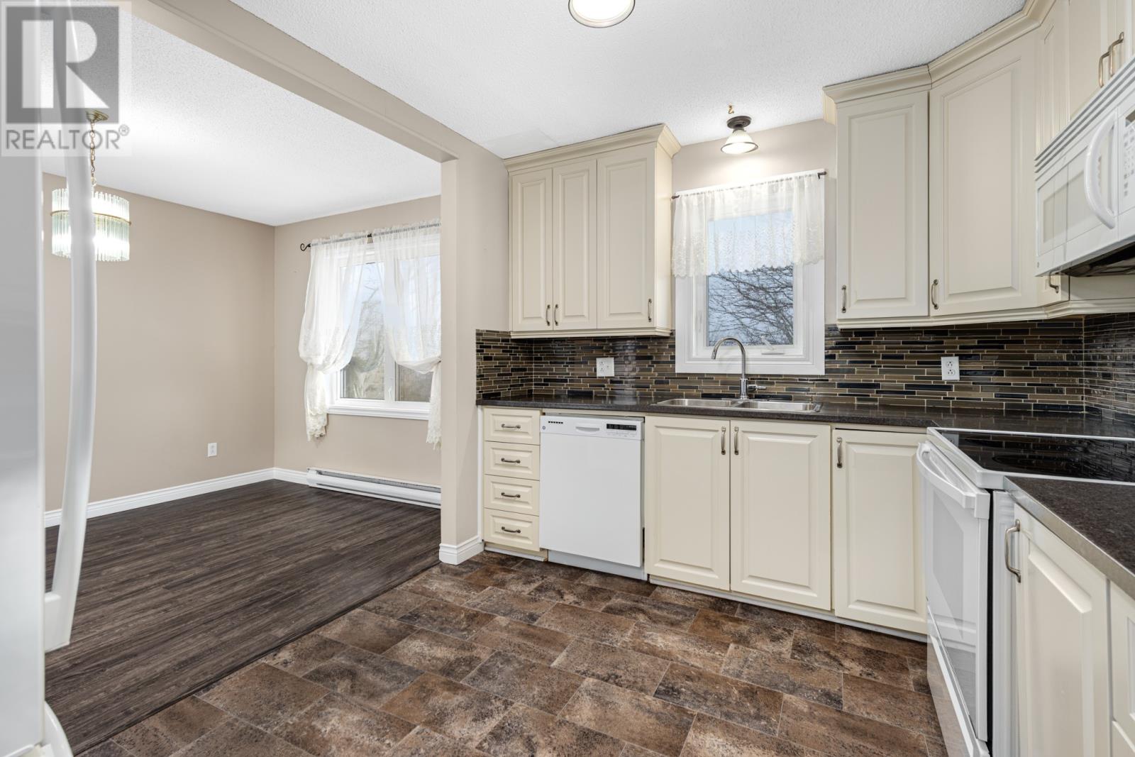 Additional image 5 of 19 Mansfield Crescent, St. John's, NL, A1E5E7