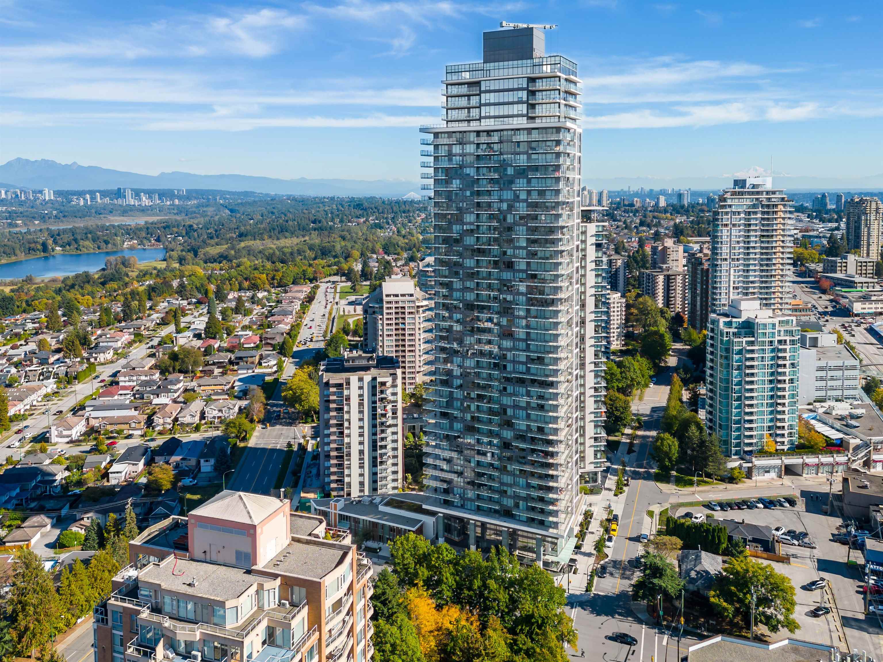 Additional image 3 of 2206-4711 Hazel Street, Burnaby, BC, V5H 0J9